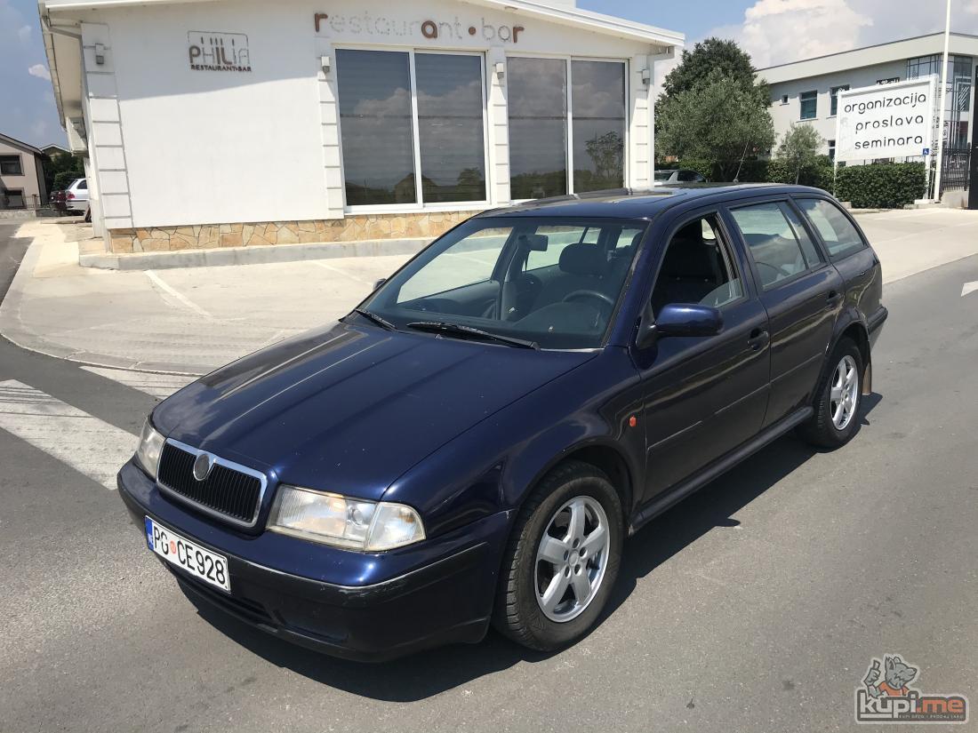SKODA OCTAVIA