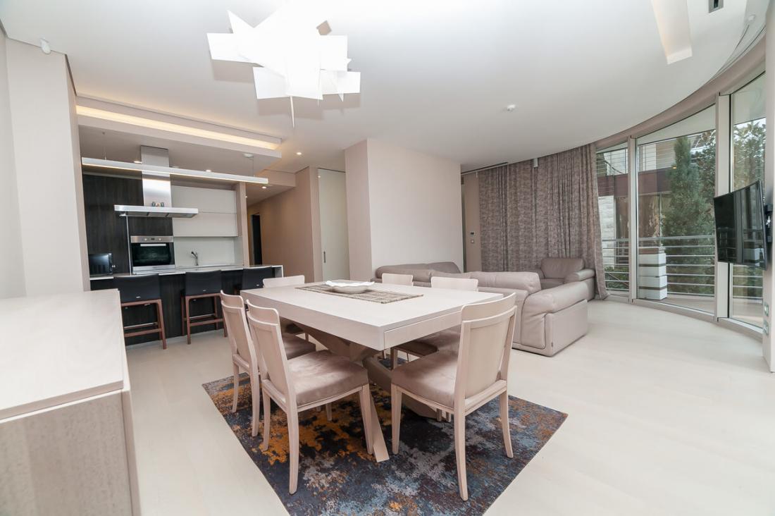 Budva, Dukley Gardens – ekskluzivan trosoban apartman 162m2, s pogledom na more