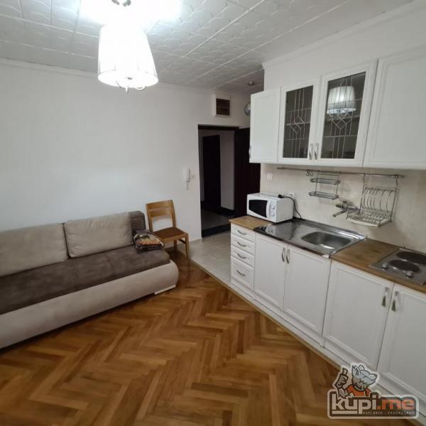 Jednososoban stan blizu Jolly apartmana, Budva