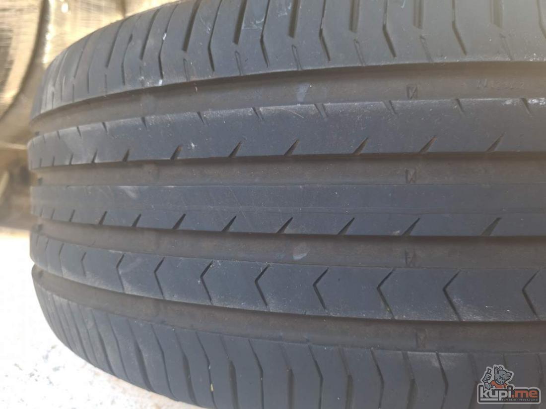 Gume - Continental PremiumContact - 225/55 R17 Y